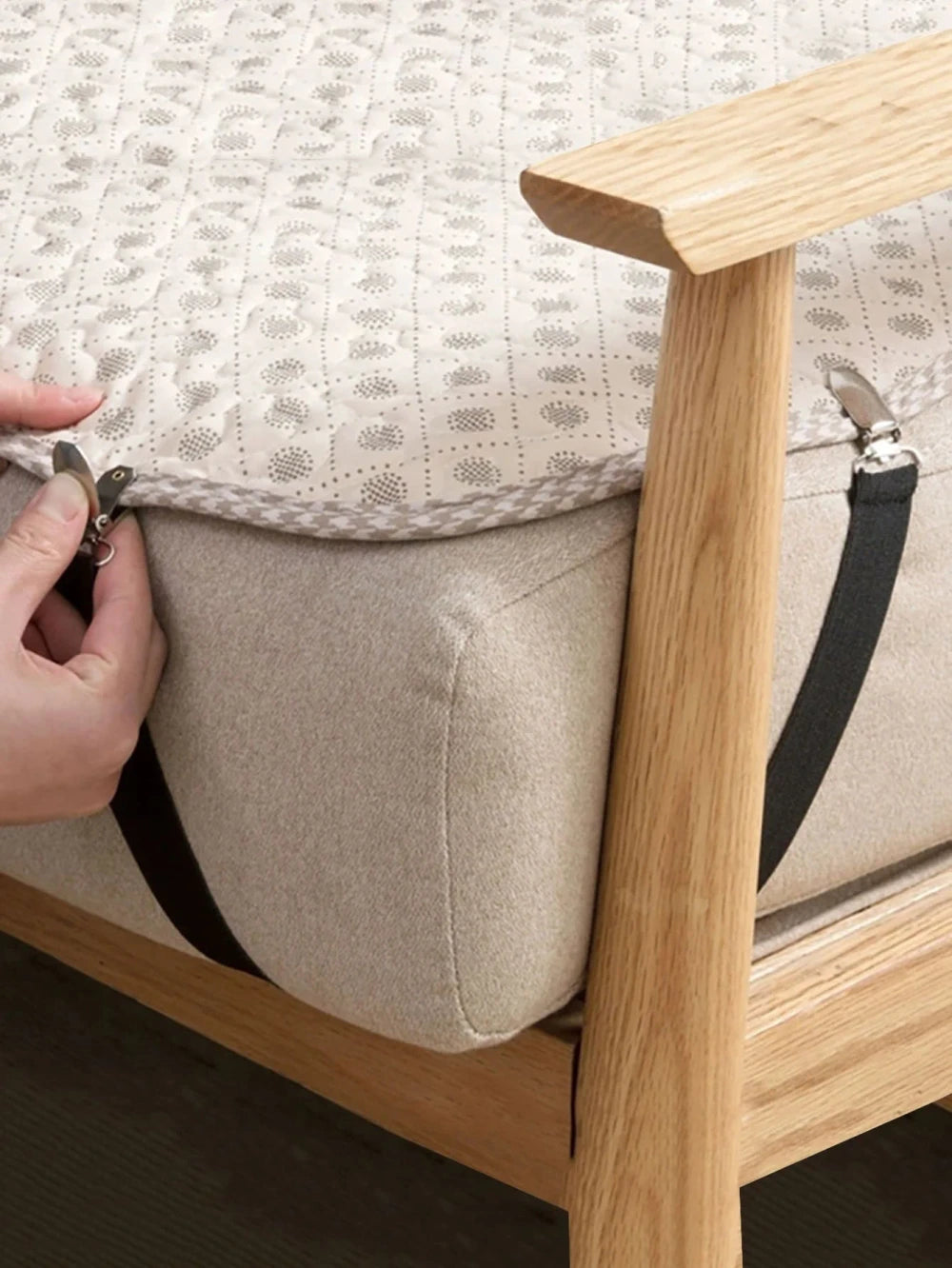 Adjustable Bed Sheet Holder Clips